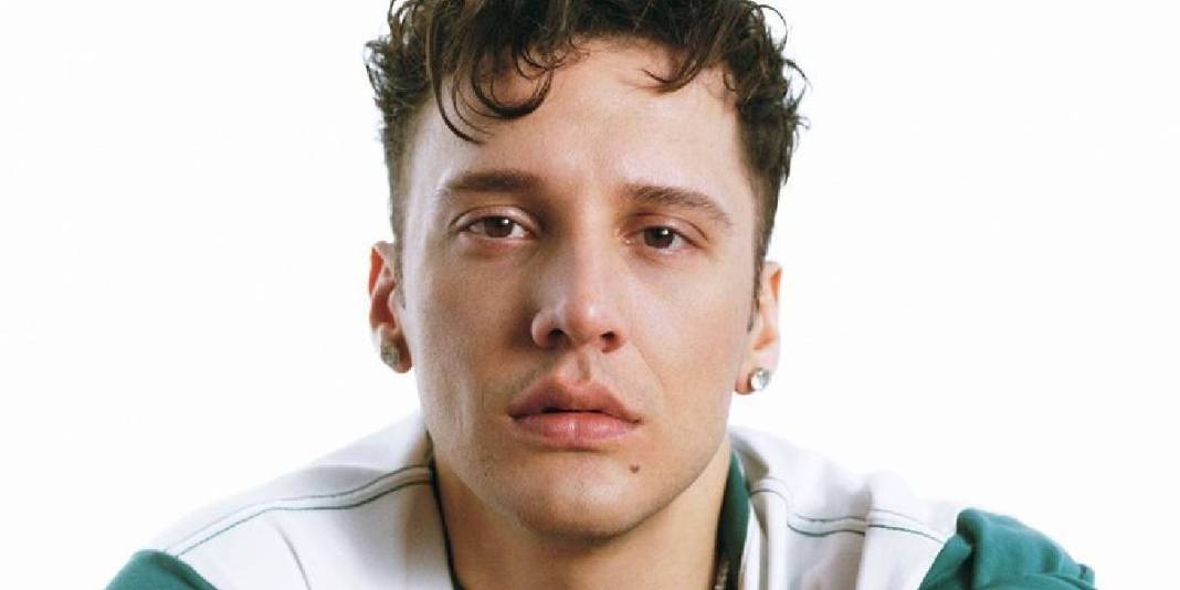 Edis’in doğum gününde ünlü akını yaşandı! Kıvanç Tatlıtuğ ve Kenan İmirzalıoğlu’nun pozları ortalığı yıktı… 2